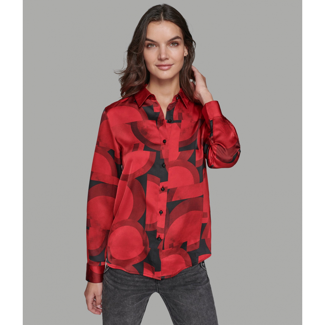 'All Over Tossed Logo Button Front Blouse' pour Femmes