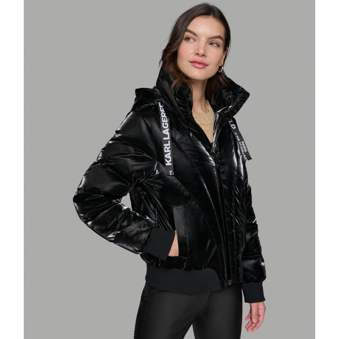 'Cropped Liquid Puffer Jacket' pour Femmes