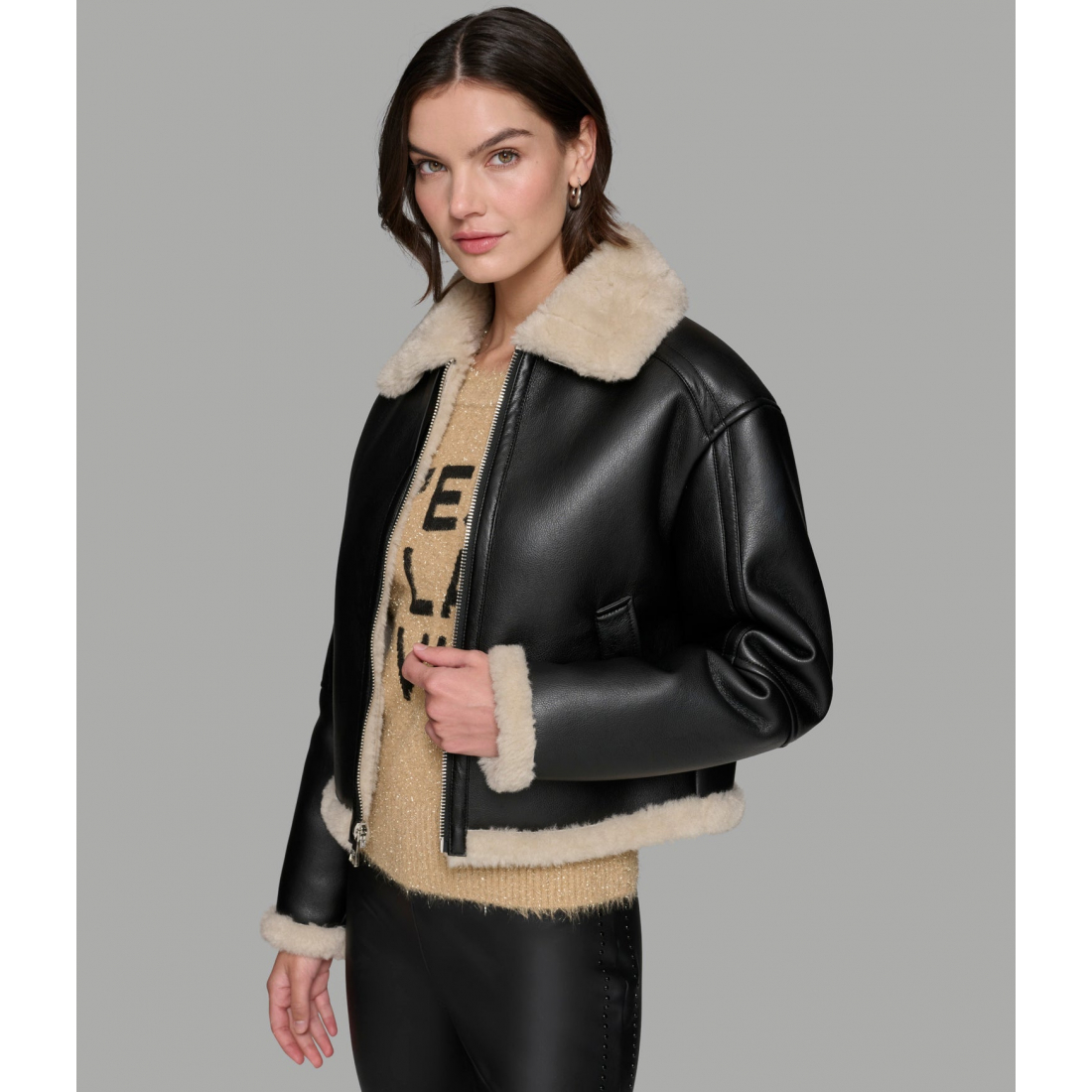 'Cropped Faux Leather Jacket With Faux Shearling' pour Femmes