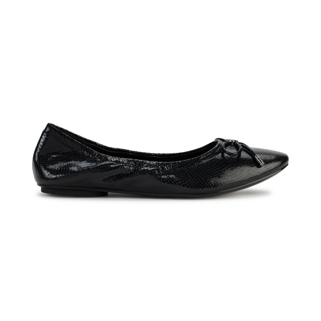 'Velma Almond Toe Ballet Flats' pour Femmes