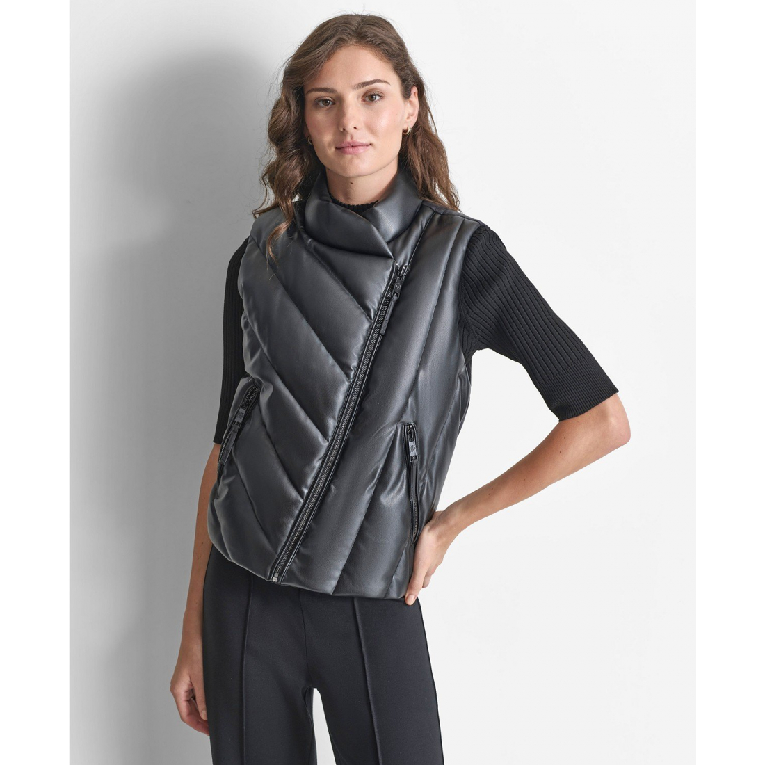 Gilet matelassé 'Faux-Leather Zip-Front' pour Femmes