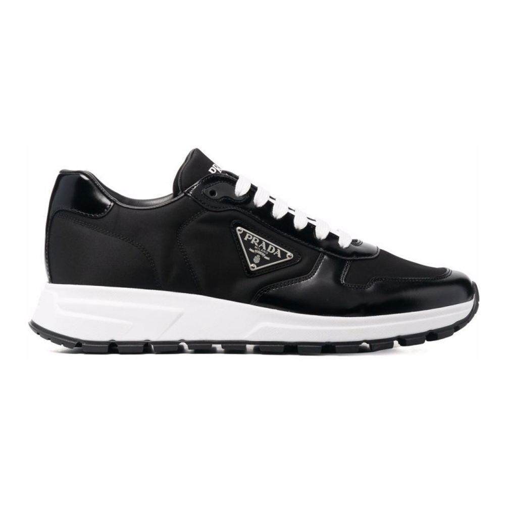 Men's 'Triangle-Logo Low-Top' Sneakers