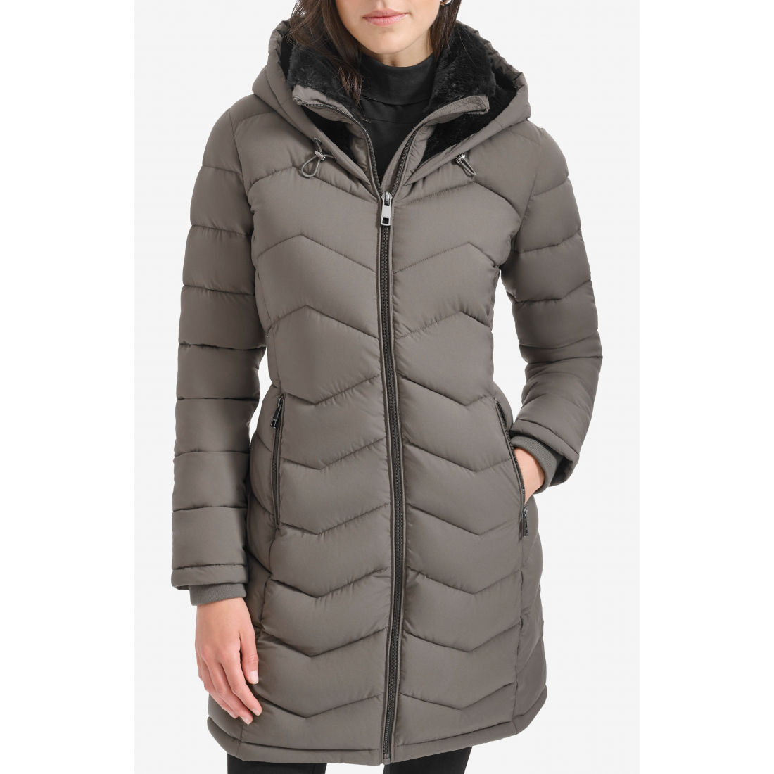 Women's 'Matte Stretch Hooded Chevron' Quilted Jacket